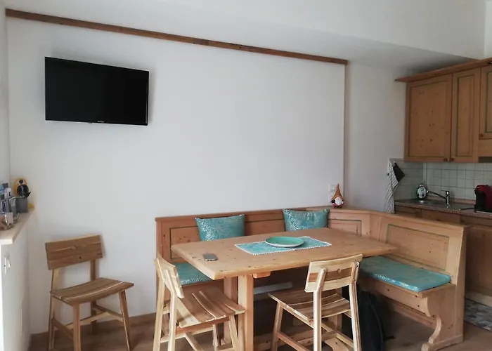 Apartment La Casa Degli Gnomi *